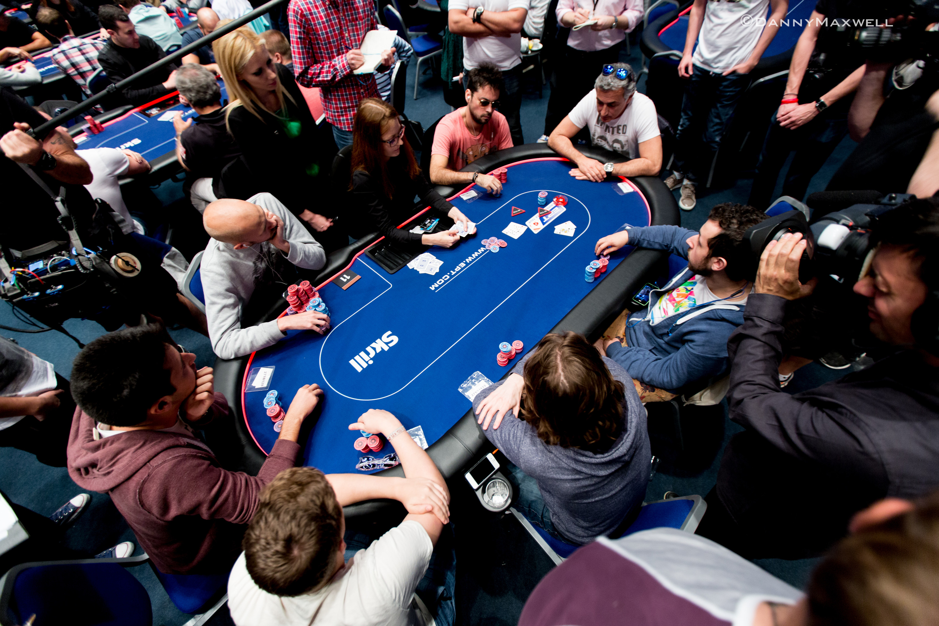 Kayıt Koltuğuna Sıra Dışı Rehber: Royalbet'e Giriş